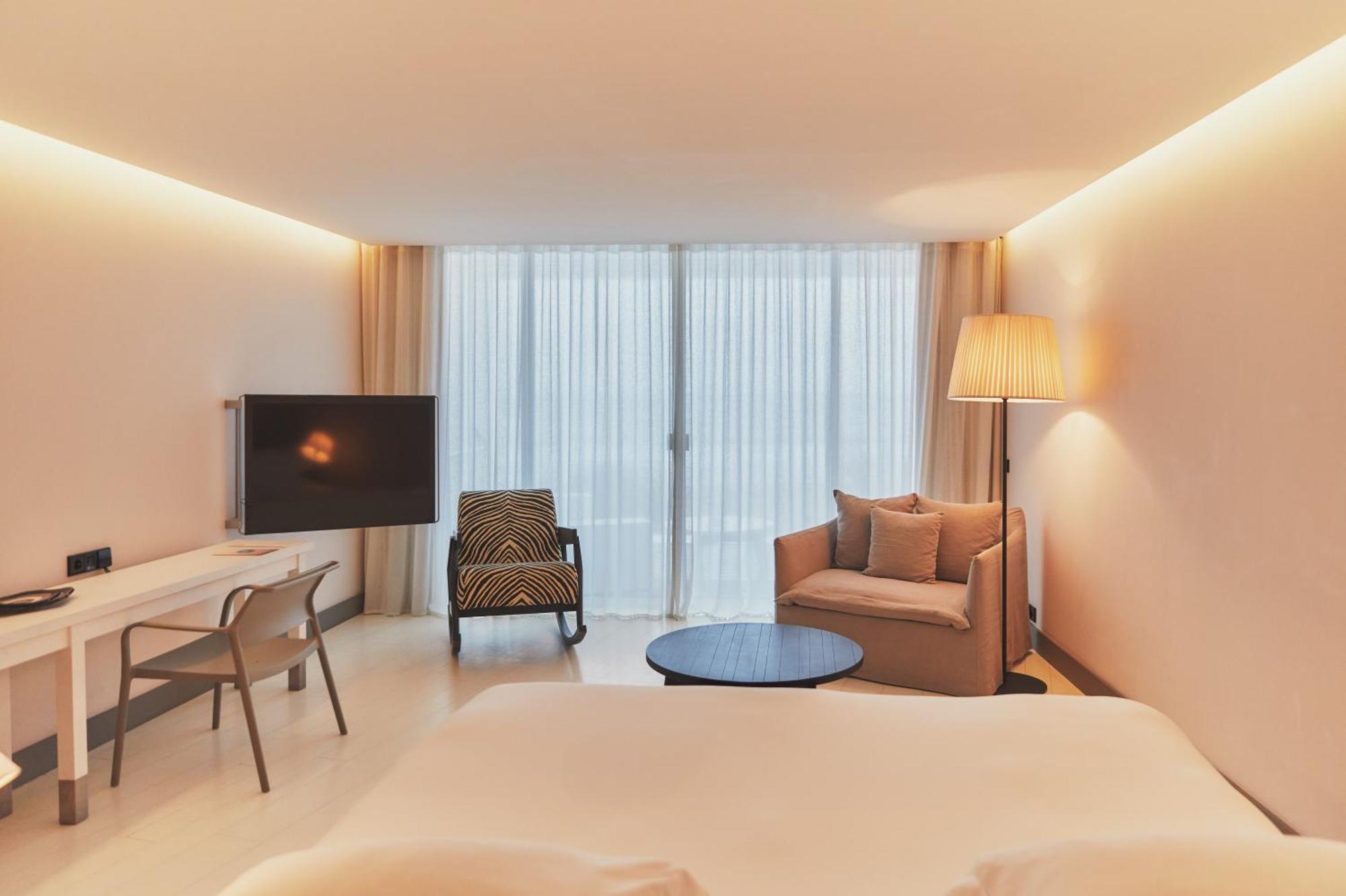 Hotel Plage Palace & Spa 팔라바 레 플로 외부 사진